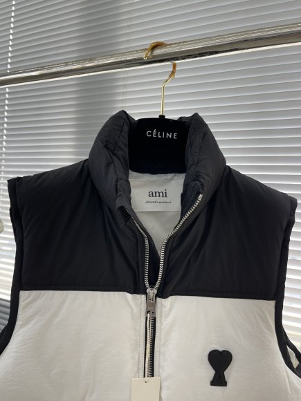 Ami - Мужской жилет пуховик TJ_2911AM8