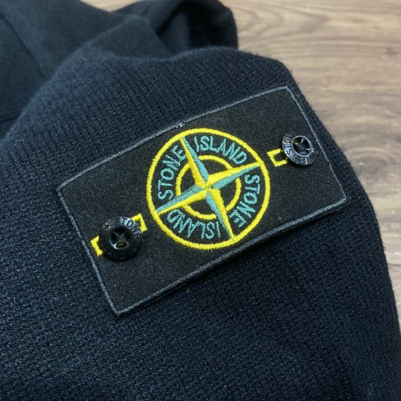 Stone Island Мужская кофта свитер STO_2301SI3 Stone Island Мужская кофта свитер STO_2301SI3