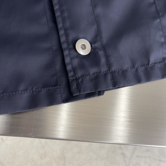 Prada - Мужская куртка ветровка AH_2405PR1 Prada - Мужская куртка ветровка AH_2405PR1