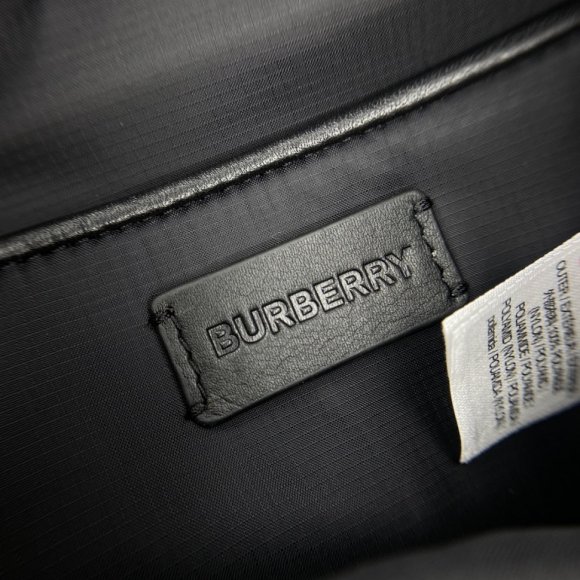 Burberry Сумка мессенджер BU_1602BU3