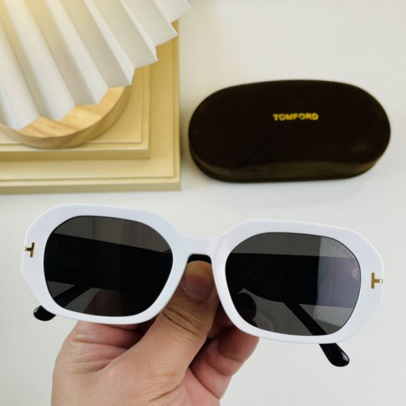 Tom Ford очки K2_1702TF16