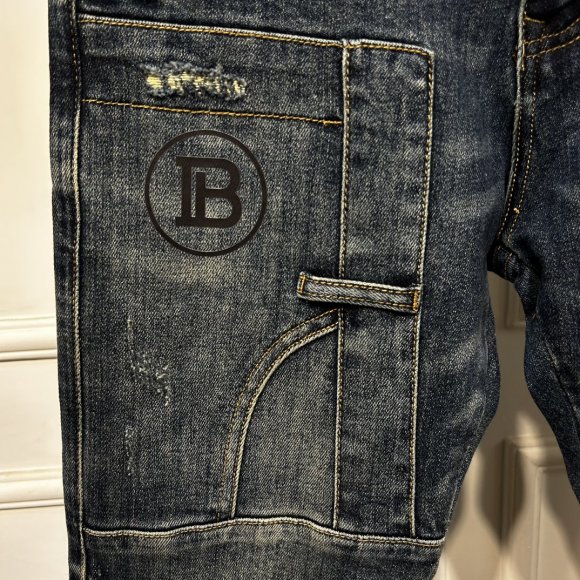 Balmain - Мужские штаны джинсы KN_3110BA5 Balmain - Мужские штаны джинсы KN_3110BA5