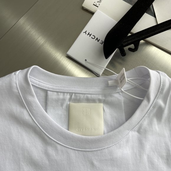 Givenchy Flames - Мужская футболка майка TJ_1903GI9 Givenchy Flames - Мужская футболка майка TJ_1903GI9