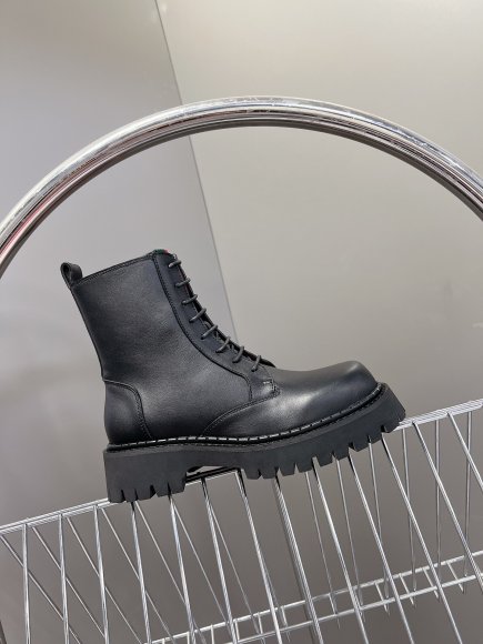 Gucci - Женские ботинки берцы ST3_0410GU1 Gucci - Женские ботинки берцы ST3_0410GU1