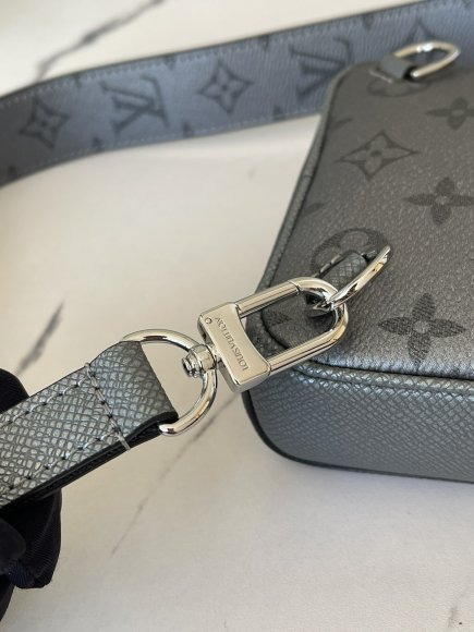 Louis Vuitton Outdoor Сумка слинг MM_1310LV5