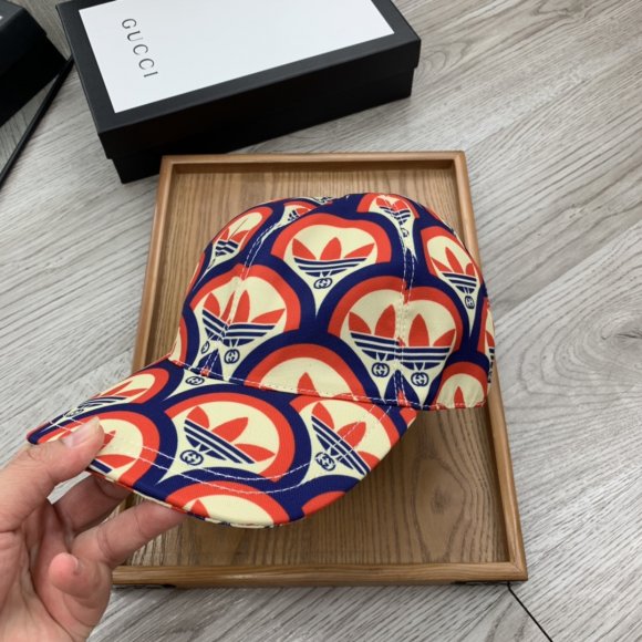 Gucci & Adidas - Бейсболка кепка AO_2304GU1 Gucci & Adidas - Бейсболка кепка AO_2304GU1