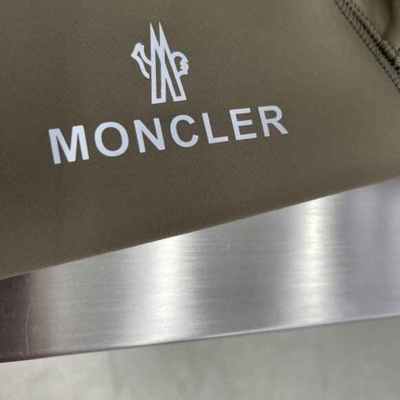 Moncler - Мужская куртка ветровка кофта толстовка TJ_0503MO3 Moncler - Мужская куртка ветровка кофта толстовка TJ_0503MO3