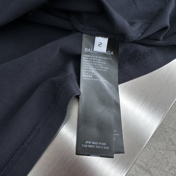 Balenciaga - Мужская кофта толстовка рубашка TJ_1903BA10 Balenciaga - Мужская кофта толстовка рубашка TJ_1903BA10