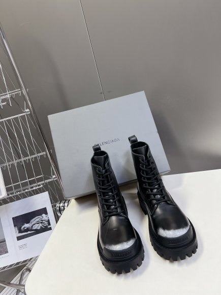 Balenciaga - Мужские ботинки берцы ST3_0410BA2 Balenciaga - Мужские ботинки берцы ST3_0410BA2