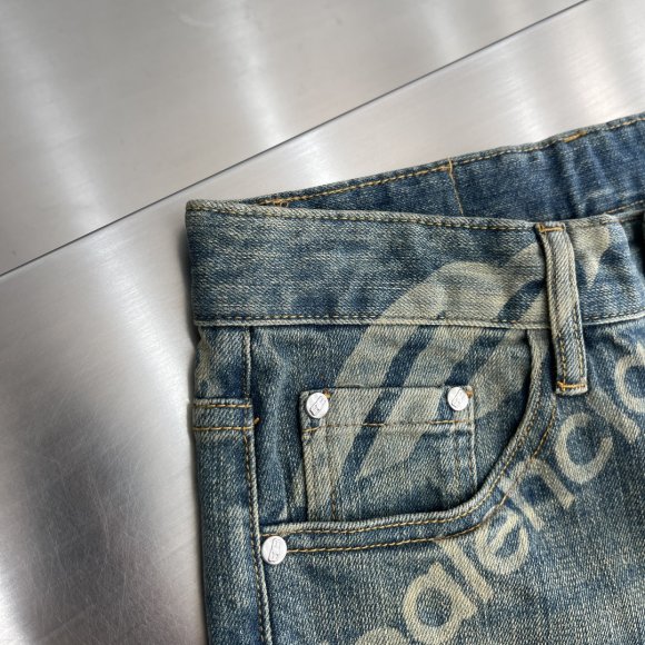 Balenciaga - Мужские штаны джинсы AH_1812BA6 Balenciaga - Мужские штаны джинсы AH_1812BA6