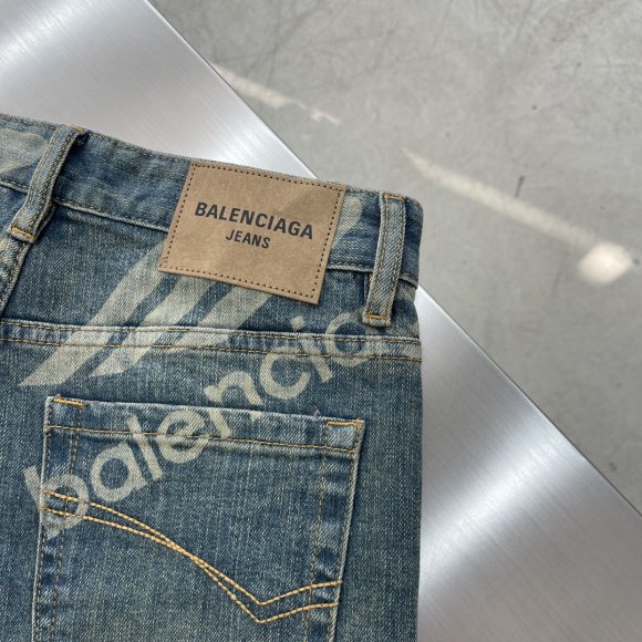 Balenciaga - Мужские штаны джинсы AH_1812BA6 Balenciaga - Мужские штаны джинсы AH_1812BA6