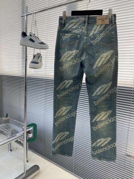 Balenciaga - Мужские штаны джинсы AH_1812BA6 Balenciaga - Мужские штаны джинсы AH_1812BA6
