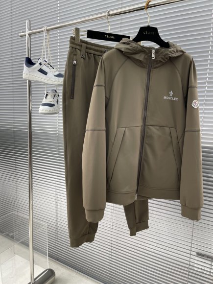 Moncler - Мужские спортивные штаны TJ_0503MO4 Moncler - Мужские спортивные штаны TJ_0503MO4
