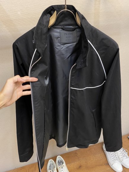 Prada - Мужская куртка ветровка DZ_0108PR1