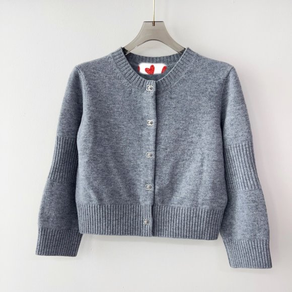 Chanel - Женская кашемировая кофта кардиган YE_2309CH2 Chanel - Женская кашемировая кофта кардиган YE_2309CH2