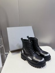 Balenciaga - Женский ботинки берцы ST3_0410BA3 Balenciaga - Женский ботинки берцы ST3_0410BA3