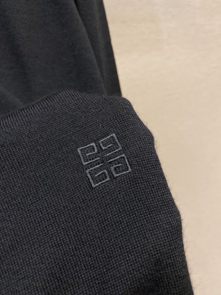 Givenchy - Мужская шерстяная кофта свитер водолазка DZ_1710GI8