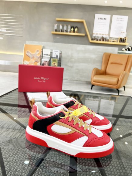 Salvatore Ferragamo - Мужские кроссовки RU_0705SF10