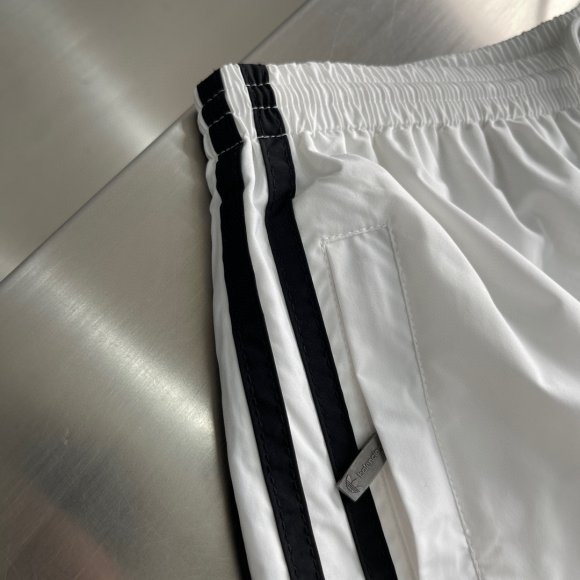 Balenciaga & Adidas - Мужские шорты TJ_1903BA12 Balenciaga & Adidas - Мужские шорты TJ_1903BA12