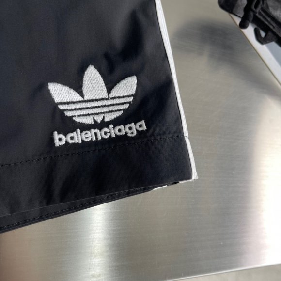 Balenciaga & Adidas - Мужские шорты TJ_1903BA12 Balenciaga & Adidas - Мужские шорты TJ_1903BA12