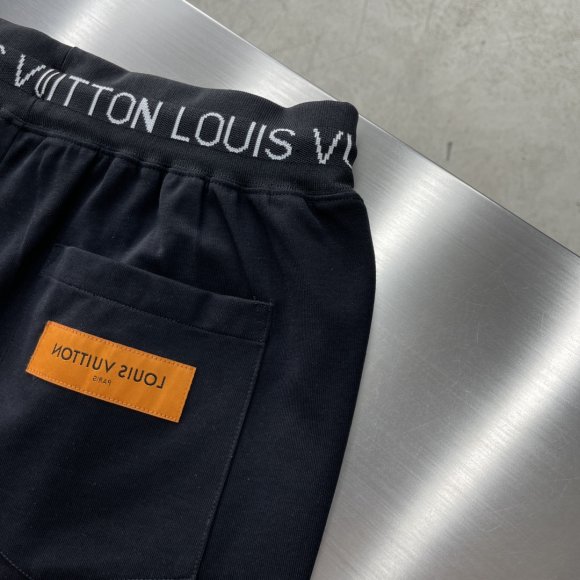 Louis Vuitton - Мужские спортивные штаны DZ_2706LV8