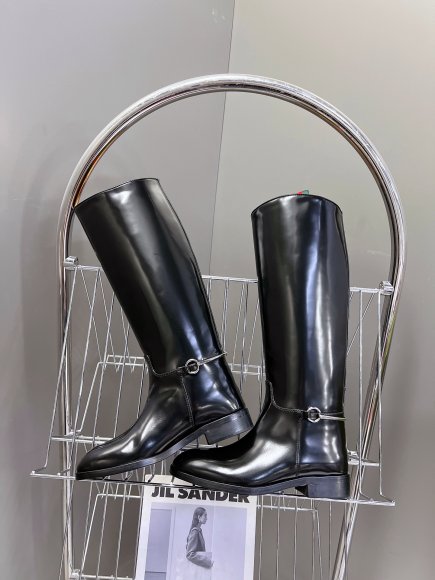 Gucci - Женские сапоги ST3_0410GU4