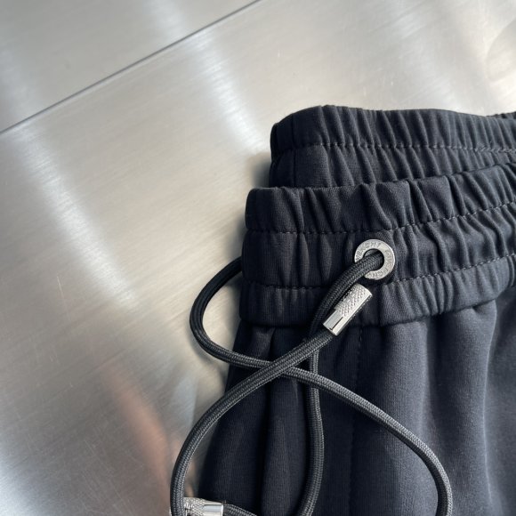 Givenchy - Мужские спортивные штаны TJ_0212GI2 Givenchy - Мужские спортивные штаны TJ_0212GI2