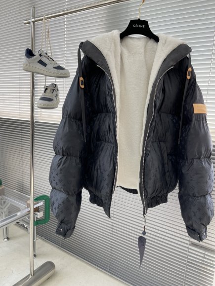 Louis Vuitton - Мужская куртка пуховик AH_1812LV8 Louis Vuitton - Мужская куртка пуховик AH_1812LV8