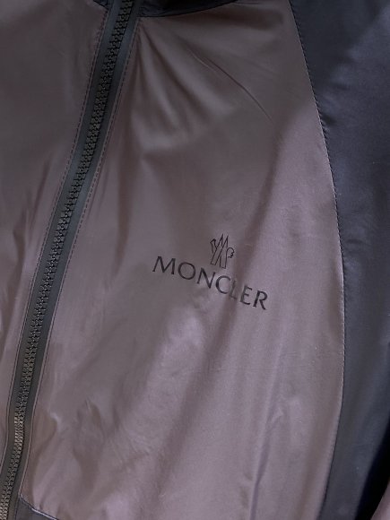 Moncler - Мужская куртка ветровка TI_0409MO4 Moncler - Мужская куртка ветровка TI_0409MO4