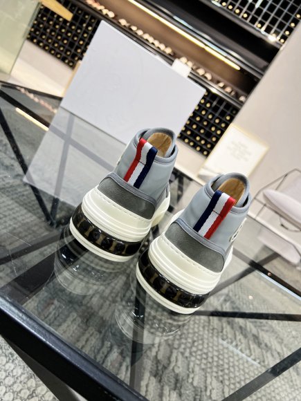 Moncler - Мужские зимние кроссовки ботинки RR_3110MO1