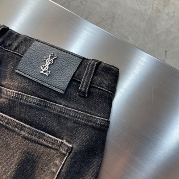 Saint Laurent - Мужские штаны джинсы AH_0701SL5 Saint Laurent - Мужские штаны джинсы AH_0701SL5