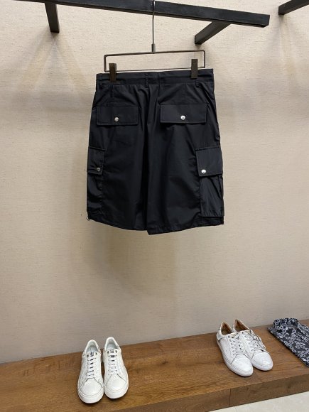 Moncler - Мужские шорты DZ_0706MO1 Moncler - Мужские шорты DZ_0706MO1