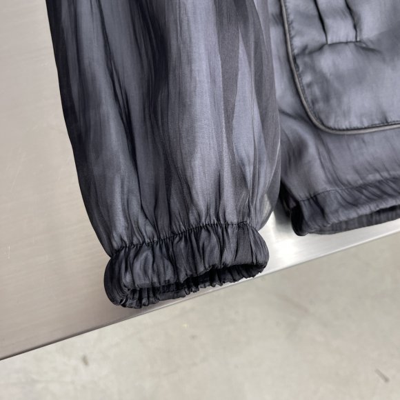 Louis Vuitton - Мужская куртка ветровка TJ_1508LV1