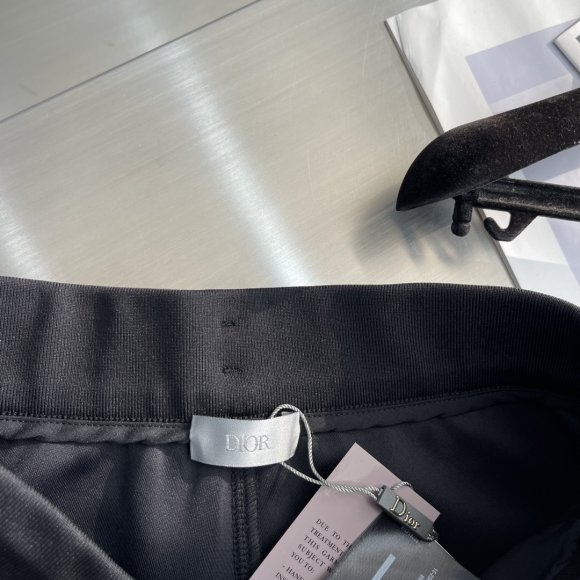 Dior - Мужские спортивные штаны TJ_0212DI3 Dior - Мужские спортивные штаны TJ_0212DI3