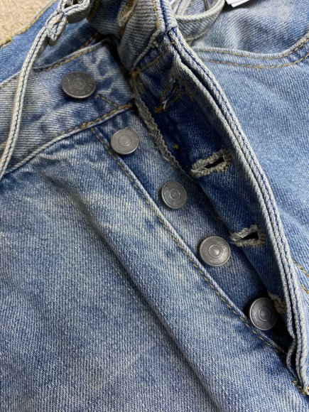 Acne Studios - Мужские джинсовые шорты DZ_0706AS2 Acne Studios - Мужские джинсовые шорты DZ_0706AS2