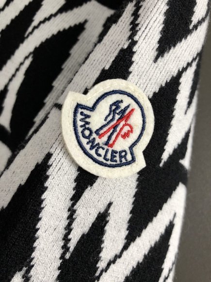 Moncler - Мужская кофта свитер DZ_2808MO9 Moncler - Мужская кофта свитер DZ_2808MO9