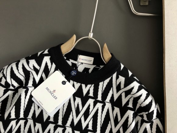 Moncler - Мужская кофта свитер DZ_2808MO9