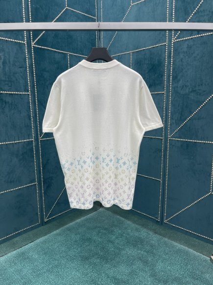 Louis Vuitton - Мужская футболка майка TI_1002LV9 Louis Vuitton - Мужская футболка майка TI_1002LV9