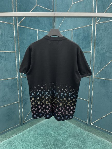 Louis Vuitton - Мужская футболка майка TI_1002LV9 Louis Vuitton - Мужская футболка майка TI_1002LV9