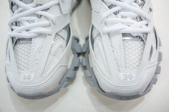 Balenciaga Track Sneaker 3 - Женские кроссовки PH_2206BA4W Balenciaga Track Sneaker 3 - Женские кроссовки PH_2206BA4W