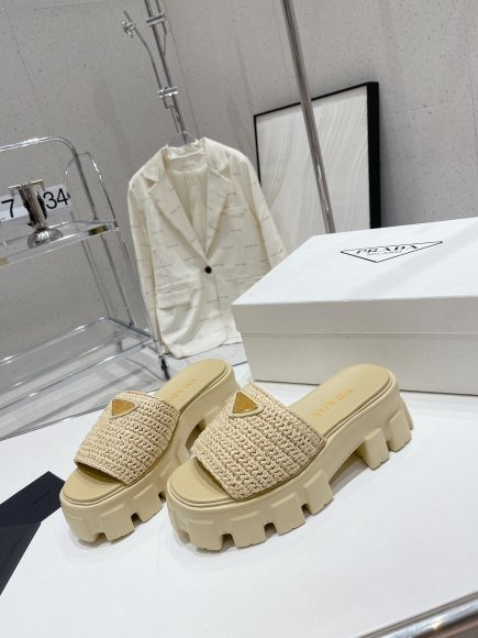 Prada - Женские шлепанцы ST3_0707PR1 Prada - Женские шлепанцы ST3_0707PR1