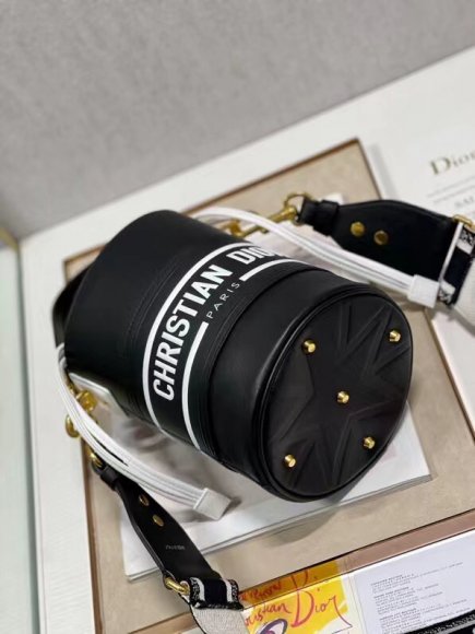 Dior Женская сумка DG_2303DI1 Dior Женская сумка DG_2303DI1