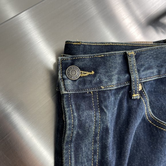 Gucci - Мужские штаны джинсы TJ_0204GU3 Gucci - Мужские штаны джинсы TJ_0204GU3