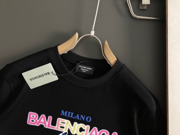 Balenciaga - Мужская футболка майка DZ_2706BA11 Balenciaga - Мужская футболка майка DZ_2706BA11