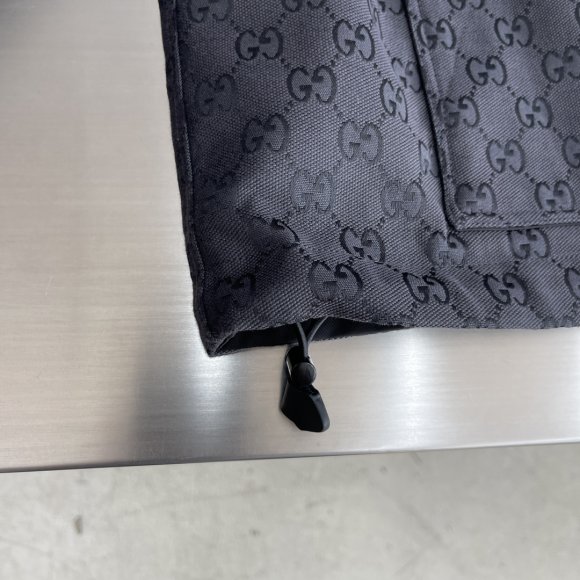 Gucci - Мужская двусторонняя куртка ветровка TJ_1508GU3 Gucci - Мужская двусторонняя куртка ветровка TJ_1508GU3