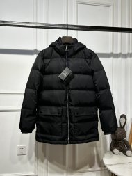 Prada - Мужская куртка пальто пуховик KN_1811PR5