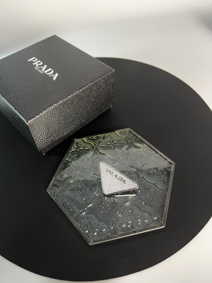 Prada Брошь OR_1609SL6 Prada Брошь OR_1609SL6