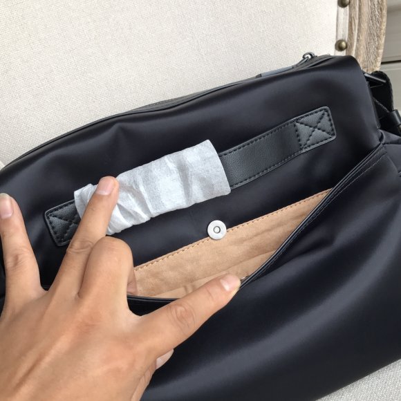 Versace Сумка мессенджер CN_0604VE8 Versace Сумка мессенджер CN_0604VE8