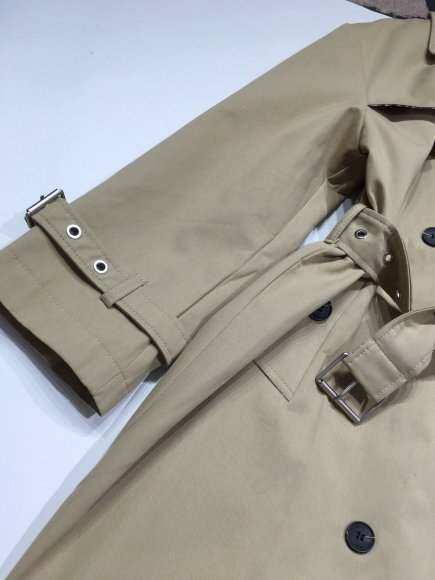 Dior - Женский плащ пальто YE_2309DI7