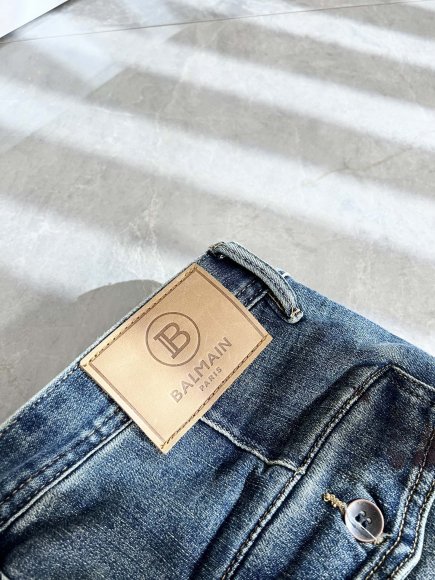 Balmain - Мужские джинсы штаны DF_0411BA9 Balmain - Мужские джинсы штаны DF_0411BA9